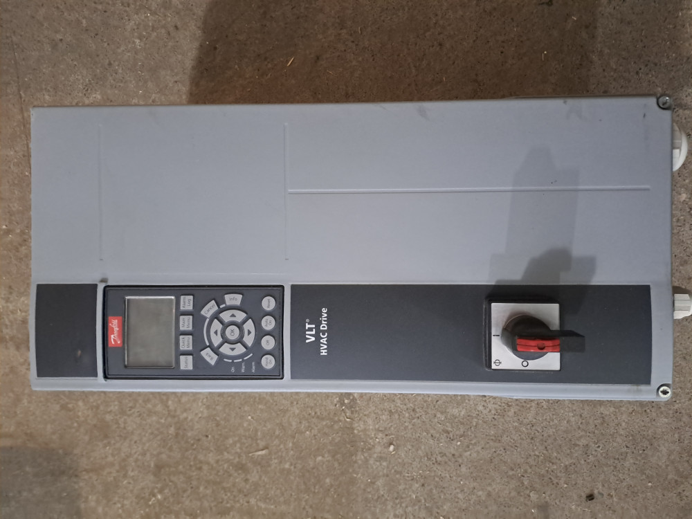 FC-102P18KT4E55H3XGX | Danfoss - Image 1