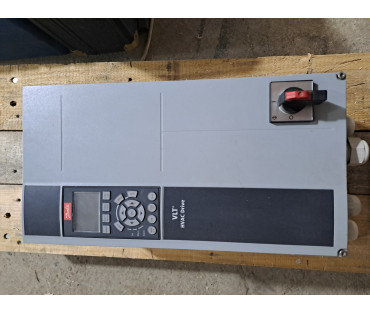 Danfoss VLT FC-102P7K5T4E55H3 131B7039 7.5kW 400V  LOT 2