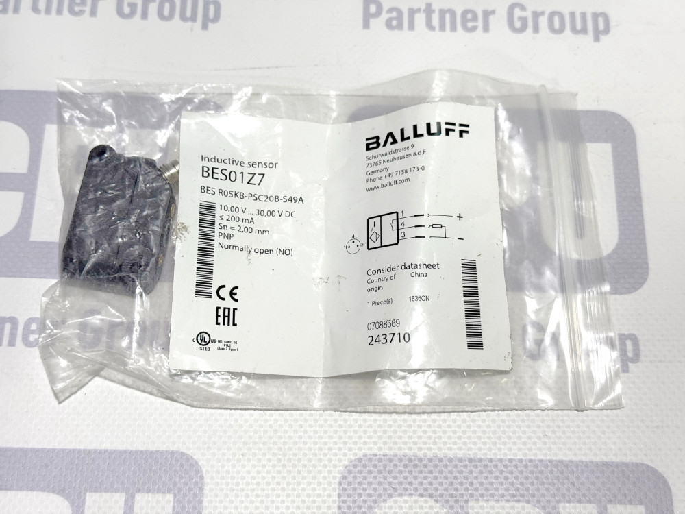 Balluff BES01Z7 Rectangular Inductive Proximity Sensor (BES R05KB-PSC20B-S49A) PNP NO BeS01Z7 | BALLUFF - Image 1