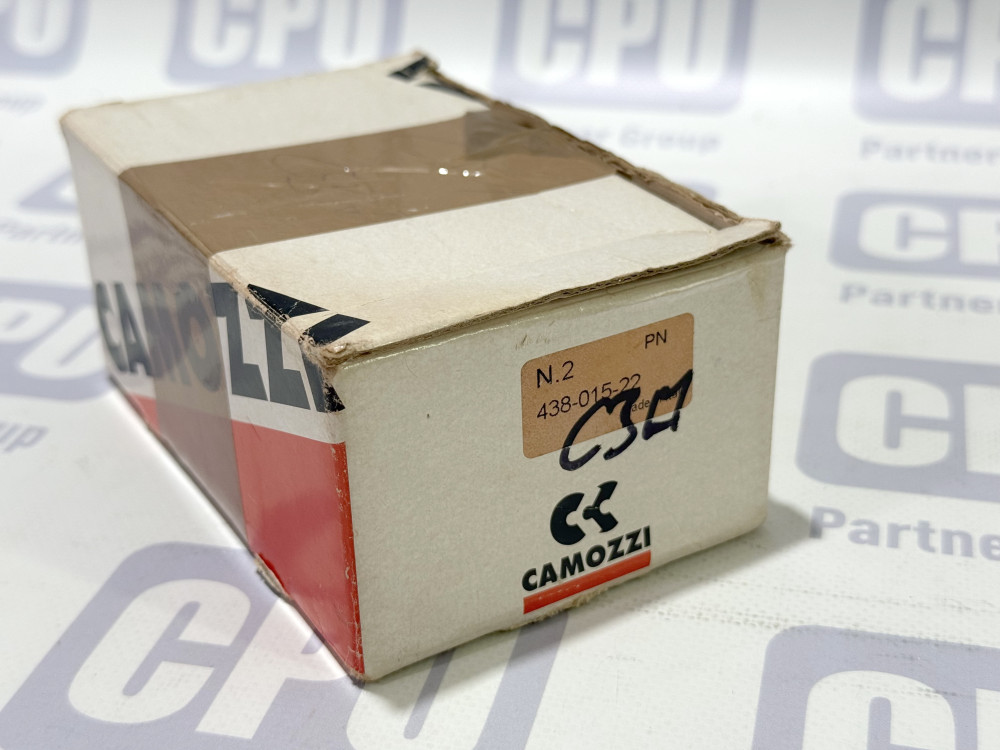Camozzi 438-015-22 Pneumatic Solenoid Valve Series 4 (G1/8, 3/2 NC, Lot of 2 pcs) 438-015-22 | Camozzi - Image 1
