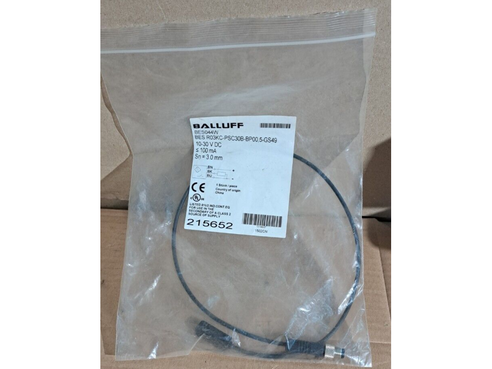 BeS044W | BALLUFF - Image 1
