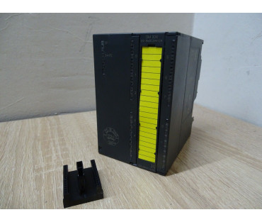 Siemens 6ES7326-1RF00-0AB0 Digital input SM 326 1 pcs #G1362#