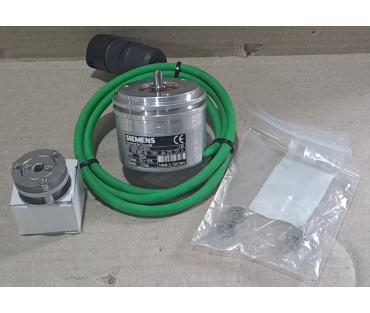 Siemens 6FX2001-3CB02 Encoder WITH 1-V-SINUS 1024 P/R, SYNCHROFLANGE, 6 MM 1 PCS
