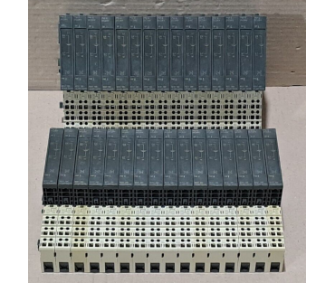 Siemens ET200S 6ES7138-4CA01-0AA0 #BD7809# ( 1 lot )