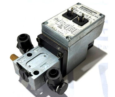 Mannesmann Rexroth 5610111100 Proportional Valve 1 PCS #D7809#